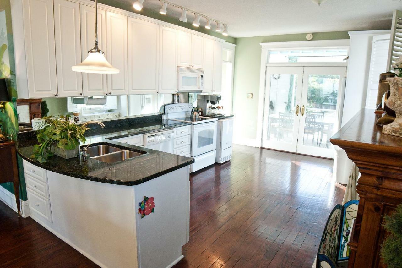 טייבי איילנד Desoto Beach Bed And Breakfast מראה חיצוני תמונה
